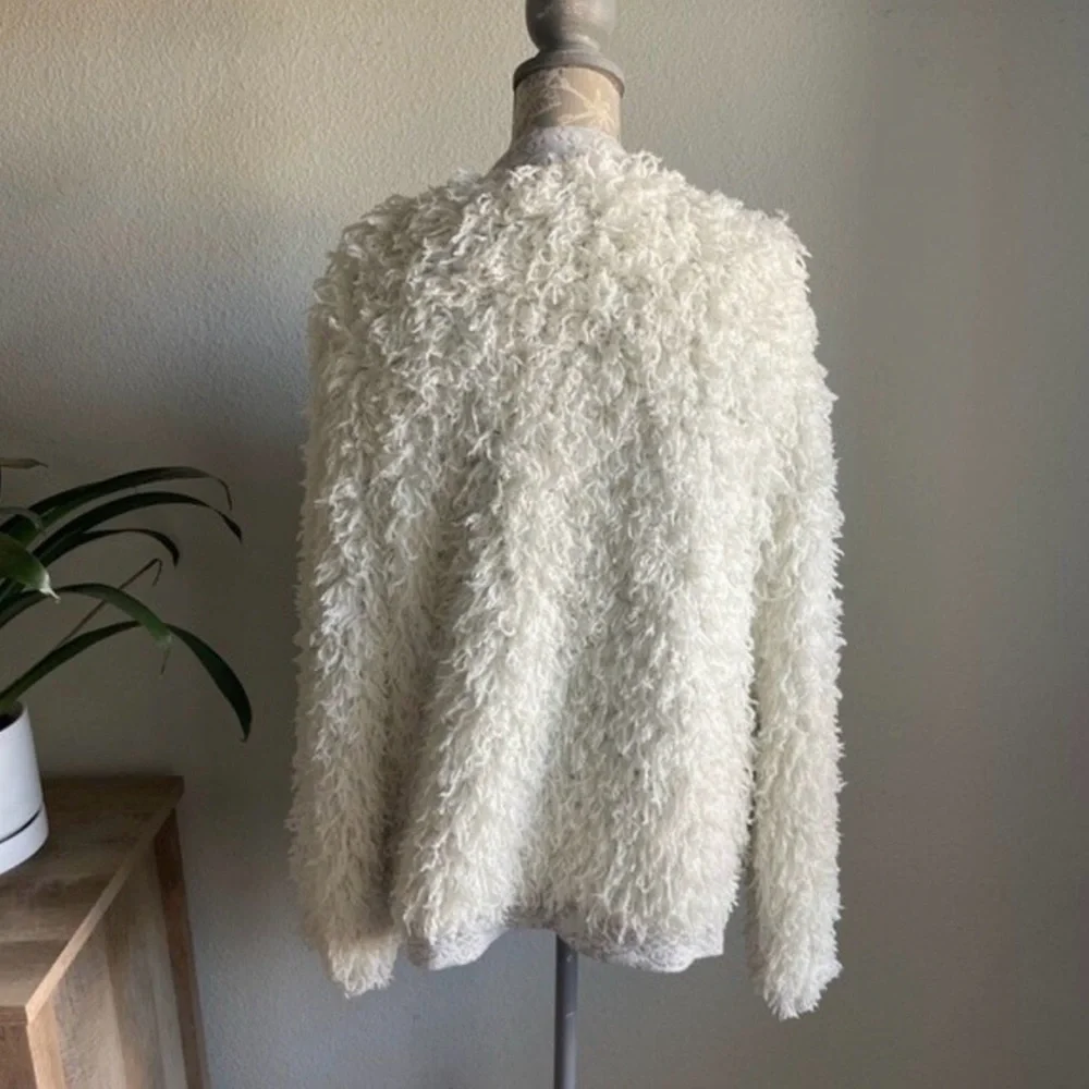 Anthropologie Vanessa Virginia French Alps Fuzzy Cardigan Sweater in White S/XS